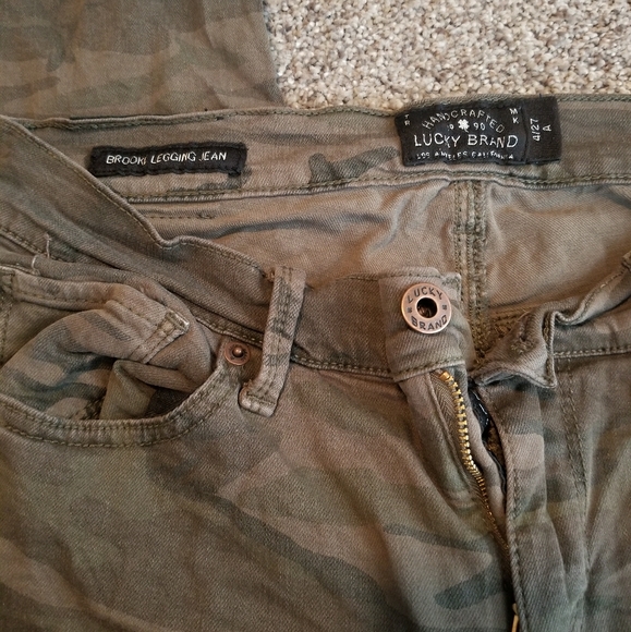 Camo jeggings - Picture 1 of 2